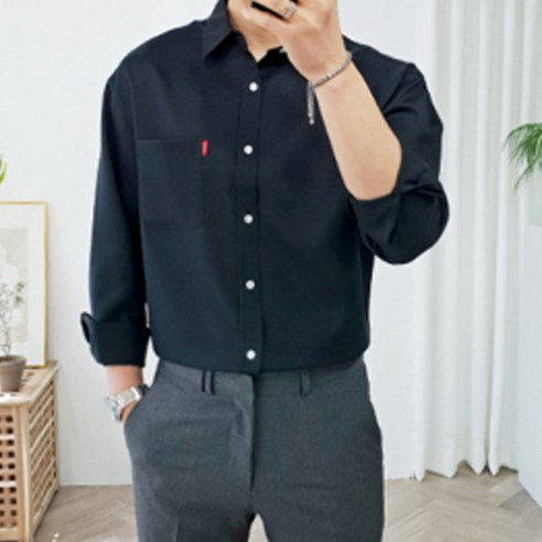 더클래식 남성용 링클프리 세미오버핏 기본 포켓 와이셔츠, 블랙