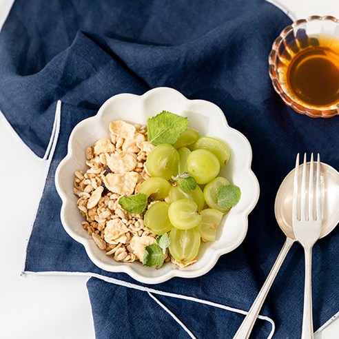 세련된 디자인과 편리함을 갖춘 가성비 높은 도자기 찬기