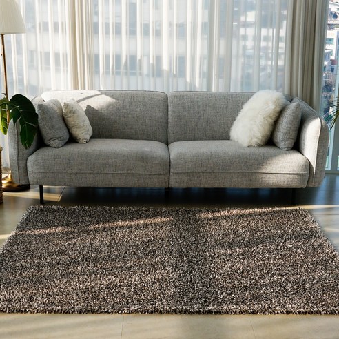 포근함과 스타일을 모두 갖춘 샤기 카페트, 54% 할인 찬스!