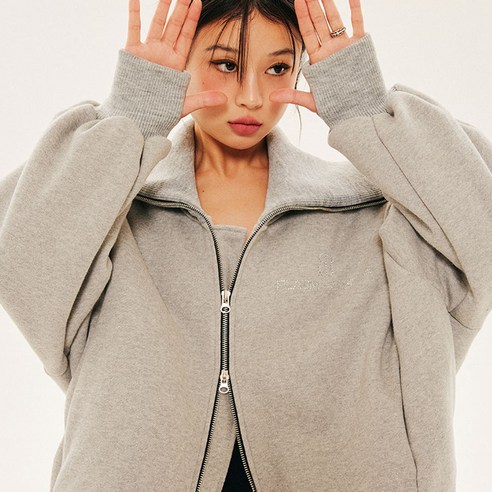 플라즈마스페어 21fw Crystal Jumper