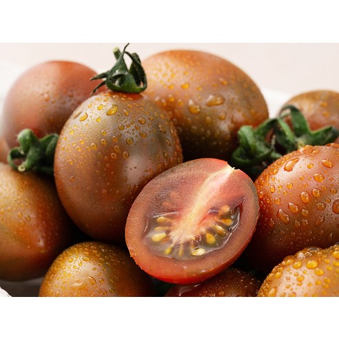 달콤한 맛과 향을 가진 블랙대추방울토마토