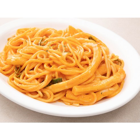 부드러운 맛의 로제 떡볶이