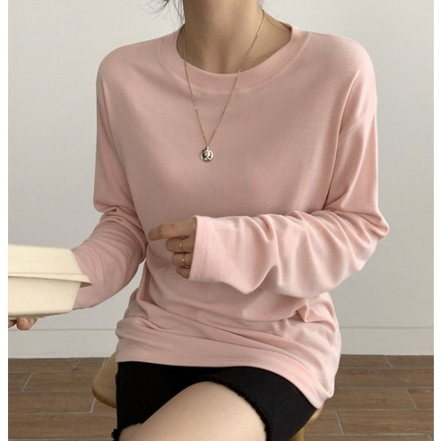 편안함과 품질이 조화된 여성용 필수 아이템