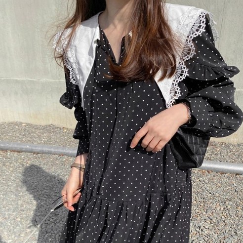 페이퍼먼츠 루즈핏 원피스: 세련된 캐주얼에 완벽한 편안함