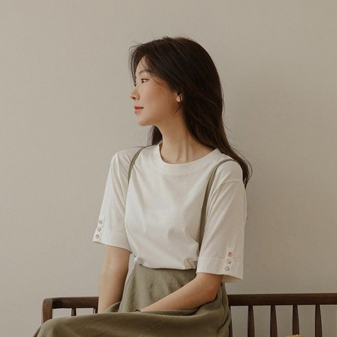 저스트원 여성용 플라워버튼 마릭 실켓 반팔티 OA0452 실켓티 저스트원 여성용 플라워버튼 마릭 실켓 반팔티 OA0452 실켓티