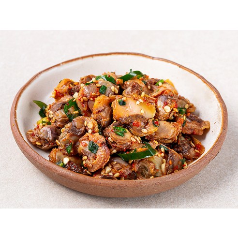 맛있고 다재다능하며 든든한 꼬막비빔장으로 식탁에 풍요로움을 더하세요.