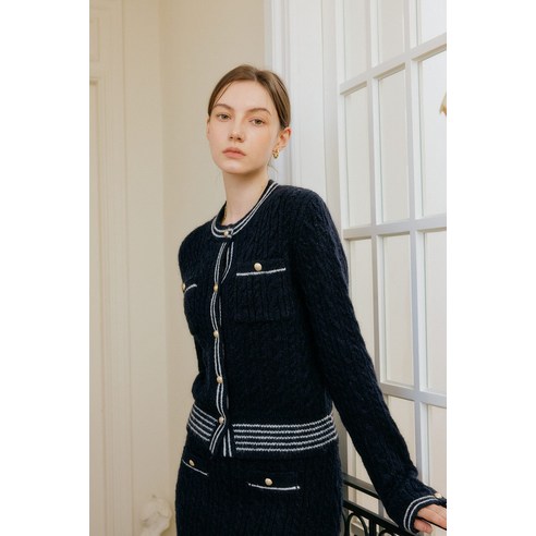 편안함과 세련미를 완벽하게 조화한 룩캐스트 여성용 JAMIE 울 니트 가디건