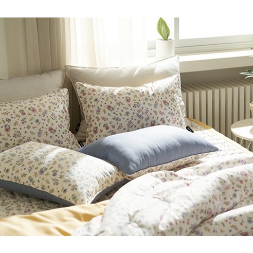 床上用品  梳妝  羽絨被  深度睡眠  睡眠  蜂蜜睡眠  深度睡眠  睡前  被子  被子