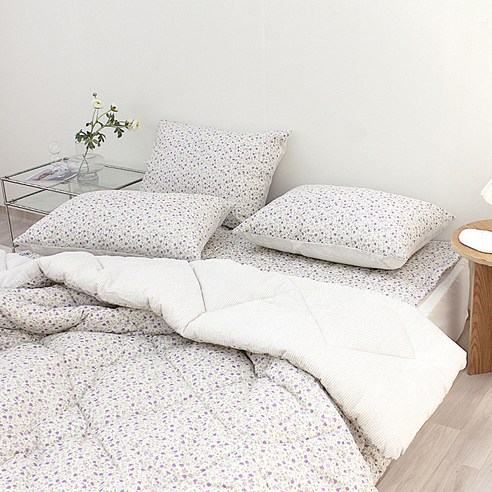 床上用品  梳妝  羽絨被  深度睡眠  睡眠  蜂蜜睡眠  深度睡眠  睡前  被子  被子