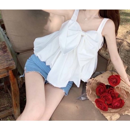 女  時尚  服裝  最佳  襯衫  成年女性  成年女性  婦女  女人  淑女