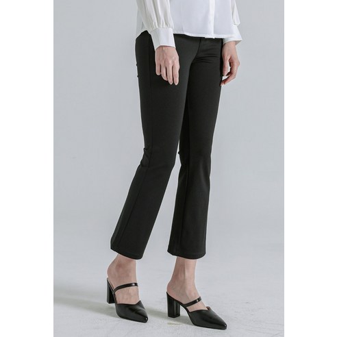 편안한 착용감과 세련된 스타일을 동시에 완성하는 스판 하이웨스트 부츠컷 슬랙스