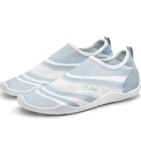 편안함과 스타일을 겸비한 완벽한 여름 아쿠아슈즈