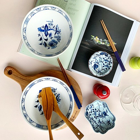 시간을 초월하는 아름다움, 쯔비벨 무스터 면기로 식탁에 품격을 더하다