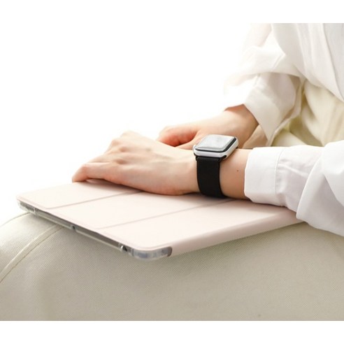 아름다움과 실용성을 겸비한 디지지 스마트펜슬 수납 투명 태블릿 케이스로 당신의 태블릿을 완벽하게 보호하세요!