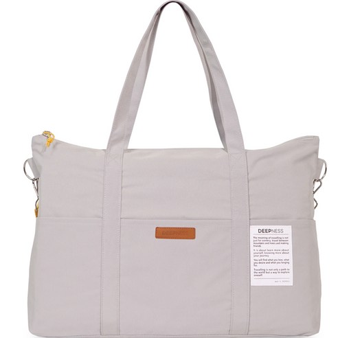 여행의 동반자, 디피니스 웨빙크로스 보스턴 가방과 함께 떠나는 설렘 디피니스보스턴백