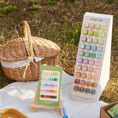 답답한 샵 예약 없이, 집에서 완성하는 완벽 젤네일