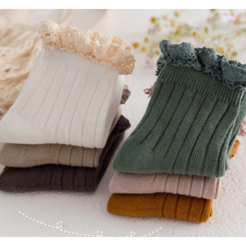 사랑스러운 우리 아이를 위한 특별한 선물, 아이뿜 여아용 레이스 프린지 양말