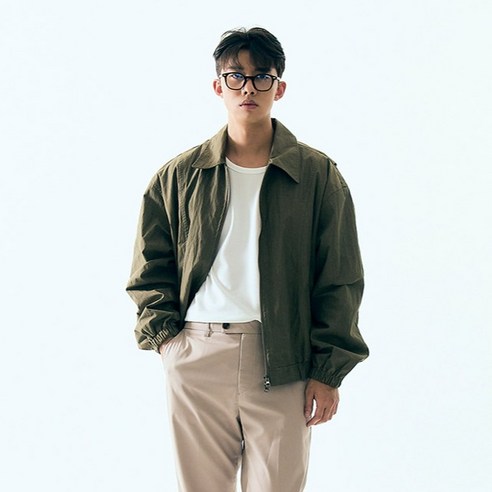 男裝  時尚  服裝  外套  休閒  夾克  成年男性  成年男子  青年  男裝
