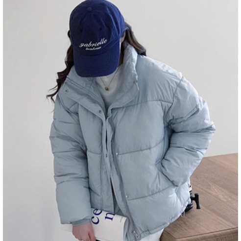 여성을 위한 스타일리시하고 따뜻한 메이드제이 앤데일리 베이직 웰론 패딩