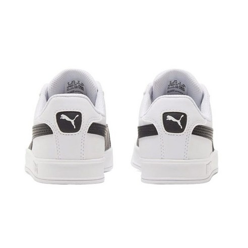 푸마 스매쉬 벌크: 스타일리시한 컴포트를 만끽하는 스니커즈