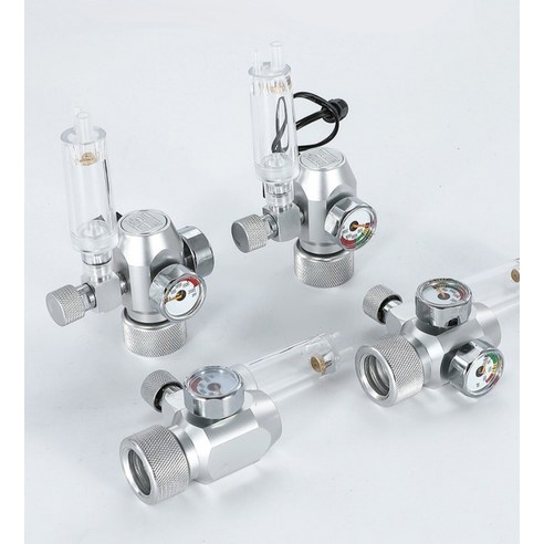 영아쿠아 미니 이탄으로 답답한 수초 어항에 싱그러움을 더하세요!