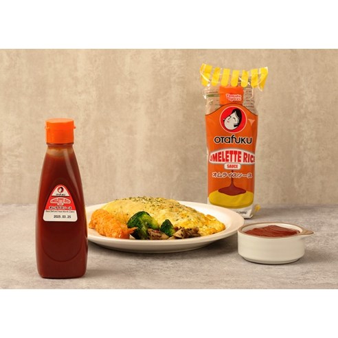 황홀한 오므라이스의 정점, 오타후쿠 오므라이스 소스와 함께!