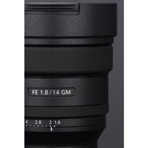 소니 FE 50 F1.2 GM 렌즈에 최적화된 뛰어난 보호력과 편리한 사용을 제공하는 코엠스킨 스크래치 보호 필름