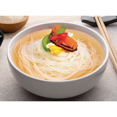 얼큰함으로 깨우는 미각, 농협 얼큰한맛 쌀국수 컵