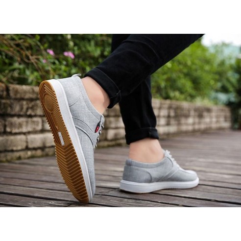 발 편한 데일리 스니커즈, 아론으로 스타일과 편안함을 한번에!