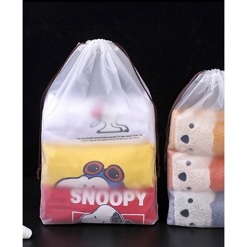 여행의 질을 높이는 15개의 방수 신발 파우치