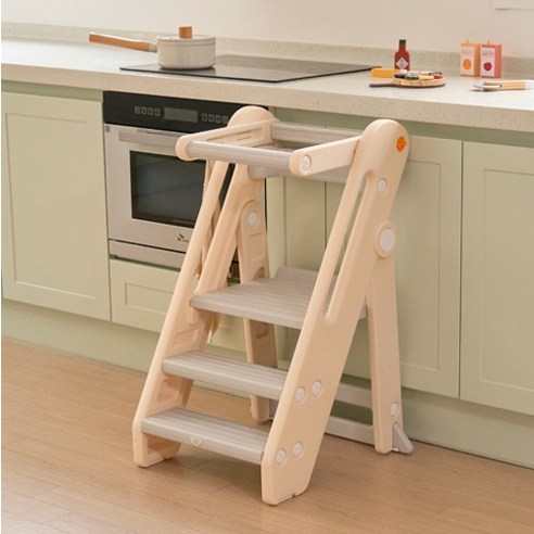 안전하고 즐거운 주방 놀이, BeneBene 3단 디딤대로 시작하세요!