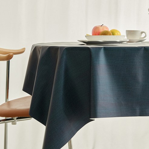 리빙공감 모던 가죽 방수 무지 테이블 식탁보, 네이비, 4인용 와이드(180 x 140 cm), 1개