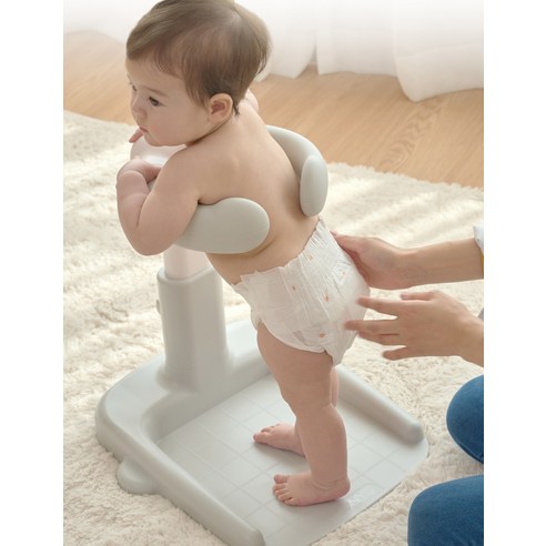 혼자 아기 씻기기 두려웠던 당신에게, 코니스 이지샤워가 답이 될 수 있습니다.