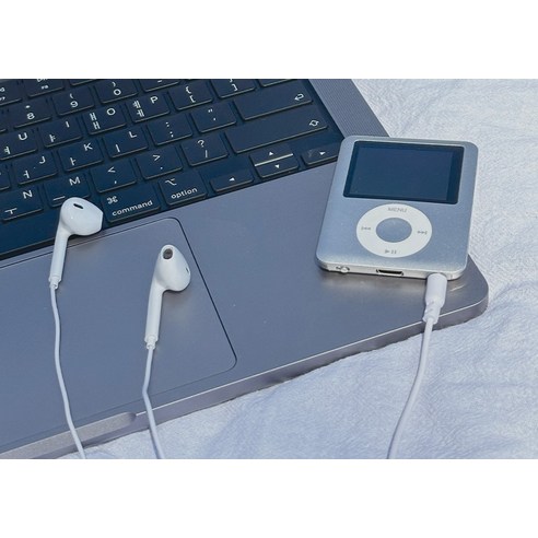 추억 소환! 도이도이 Y2K MP3, 아날로그 감성으로 돌아가다.