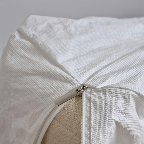 밤새 뒤척이는 당신에게, 꿀잠을 선물할 매트리스 커버 이야기 타이벡침대커버