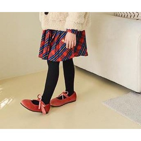 사랑스러움과 편안함을 모두 담은 베이비잼 헬사리본 구두