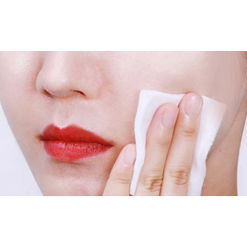 녹차의 힘으로 촉촉하고 건강하게, 더샘 힐링 티 가든 그린티 클렌징 워터