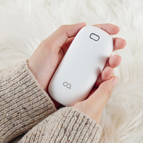 오아 쏙핸디난로 미니 USB 충전식 휴대용 손난로 보조배터리는 휴대성이 뛰어나며 USB 충전식으로 편리한 사용이 가능합니다.