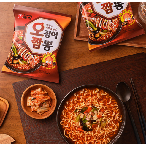 깊고 진한 바다의 맛, 오징어짬뽕 봉지라면으로 즐기는 특별한 한 끼