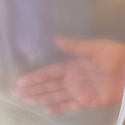 의류를 먼지와 속상함으로부터 보호하는 솔루션