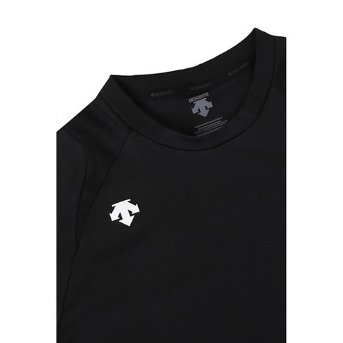 데상트 베이스볼 에센셜 반팔 티셔츠 SM221ZTS42 할인가격으로 구매 가능한 인기 제품