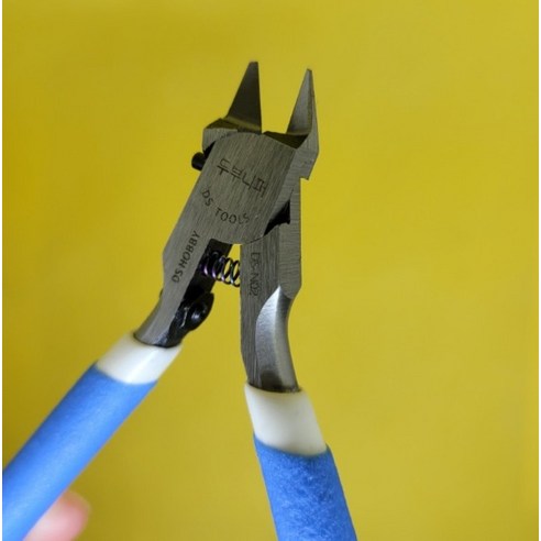 런너 자국 없는 완벽한 건프라, DS HOBBY 궁극 두부 니퍼로 완성하세요!