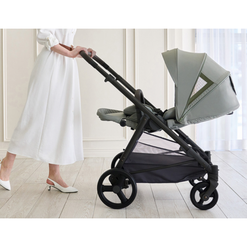 섬세한 육아를 위한 완벽한 동반자, 리안 뉴 솔로 블랙 에디션