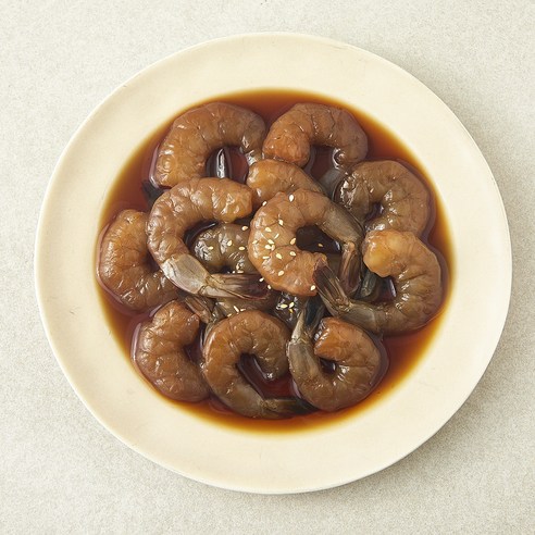 깐 새우장의 편리함과 깊은 풍미로 즐기는 풍요로운 식탁