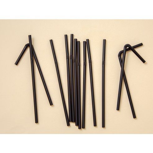 일상에 편리함을 더하는 코멧 베이직 자바라 빨대 블랙