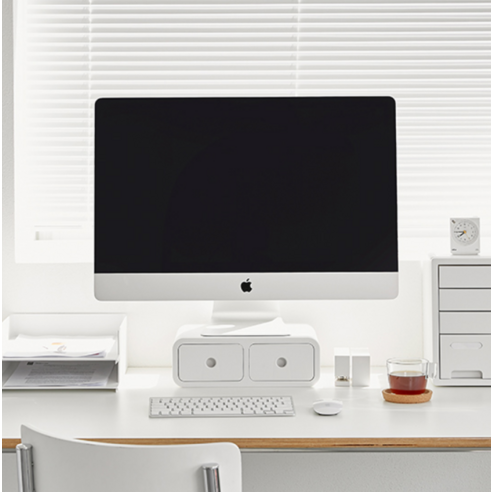 책상 위 질서를 디자인하다