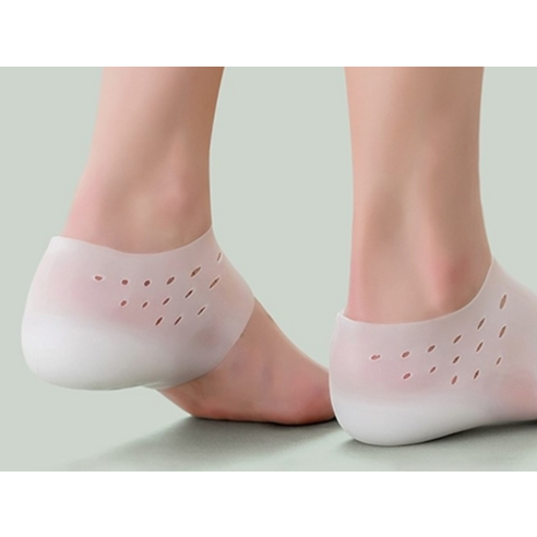 감쪽같은 자신감, 맞벌이라이프 키높이 양말로 숨겨진 2cm를 완성하세요.