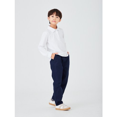 아동에게 편안하고 세련된 티셔츠를 찾고 계신다면, 롤리트리 아동용 베이직 코튼스판 카라 티셔츠를 추천합니다.
