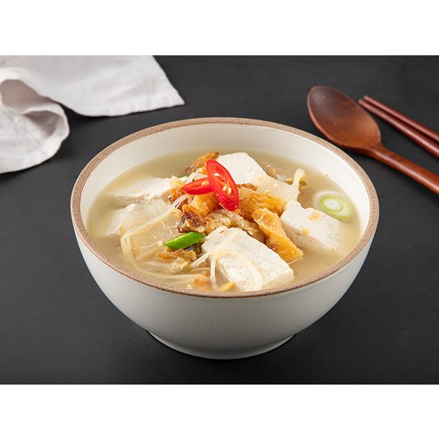 맛과 건강을 동시에 추구하는 분들에게 이상적인 담백한 북어 해장국