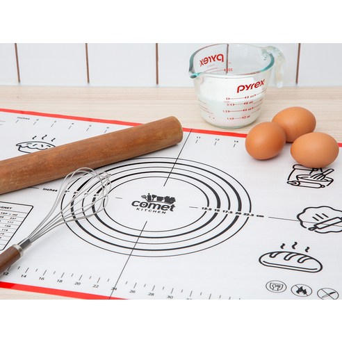 코멧 키친 실리콘 베이킹 작업매트: 주방에서의 베이킹을 더 편리하고 비용 효율적이며 위생적으로 만들어주는 다목적 솔루션